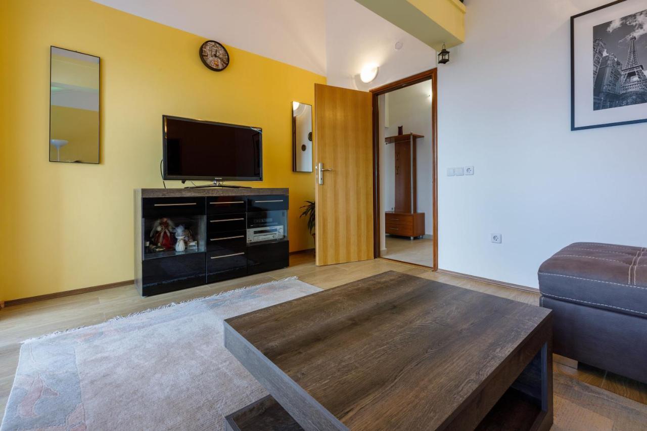 Apartments Dolloree دْغاماي المظهر الخارجي الصورة
