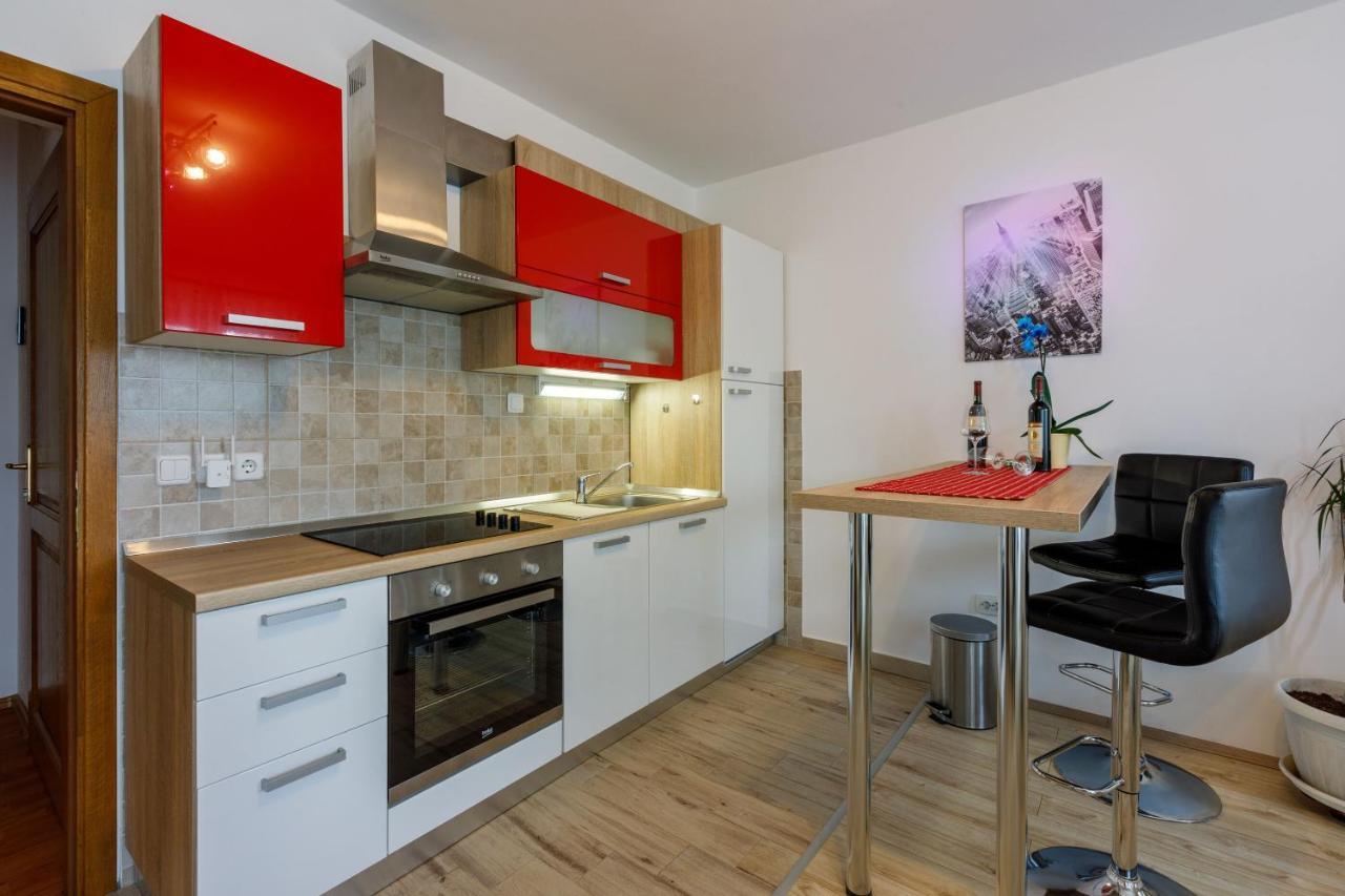 Apartments Dolloree دْغاماي المظهر الخارجي الصورة