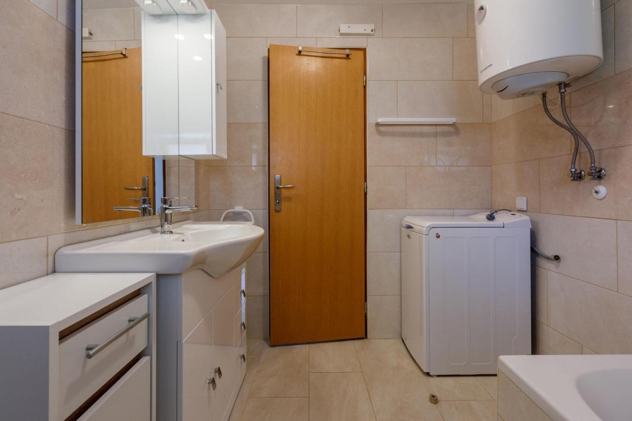 Apartments Dolloree دْغاماي المظهر الخارجي الصورة