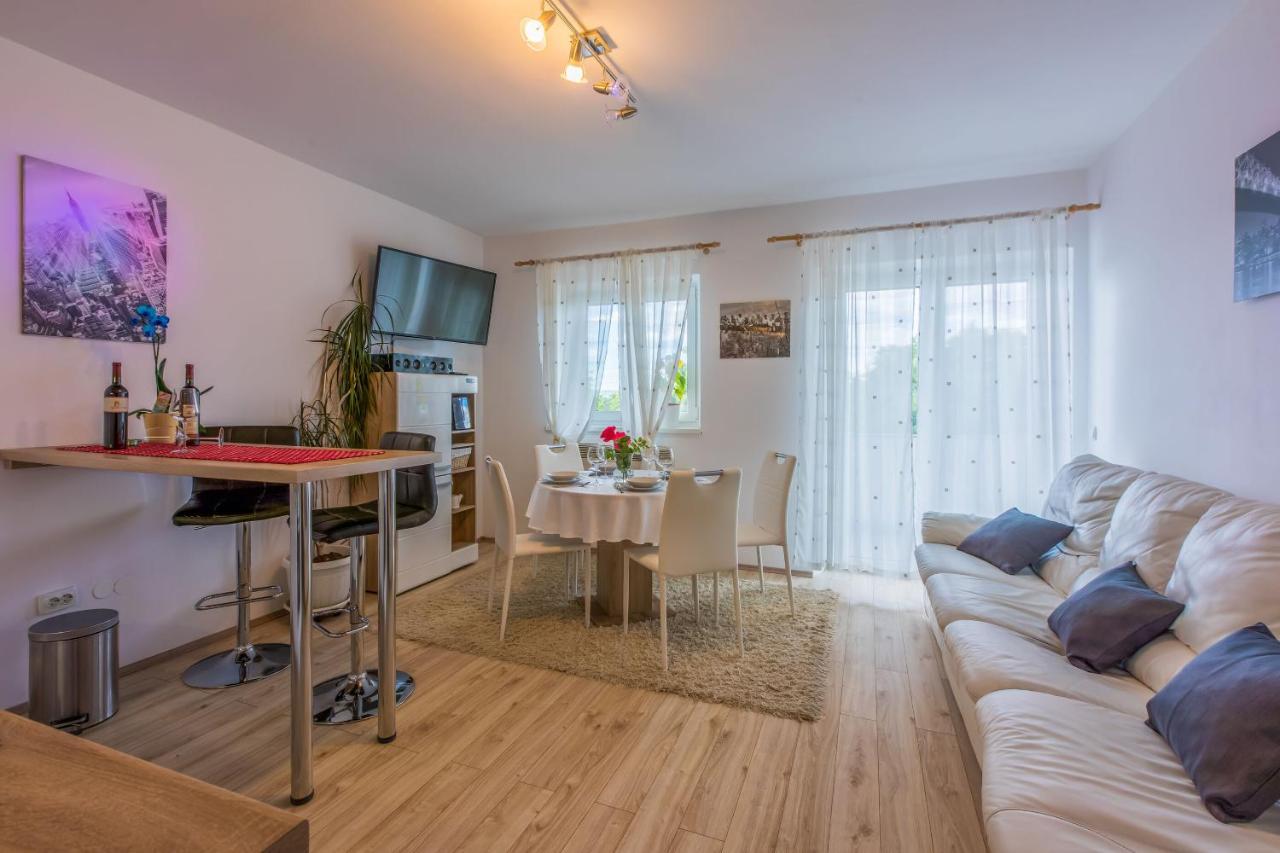 Apartments Dolloree دْغاماي المظهر الخارجي الصورة
